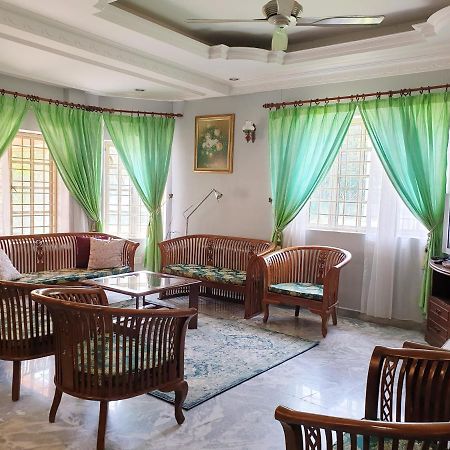 Lavender Impian Homestay Kajang Kültér fotó