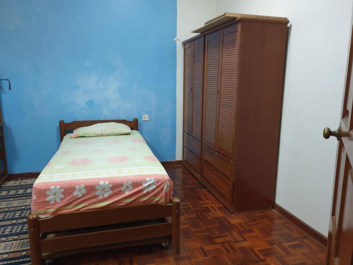 Lavender Impian Homestay Kajang Kültér fotó