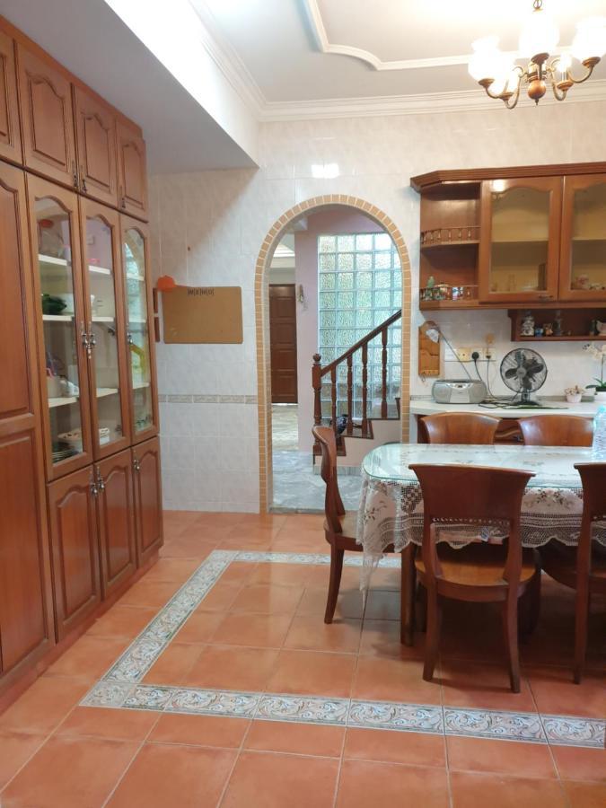 Lavender Impian Homestay Kajang Kültér fotó